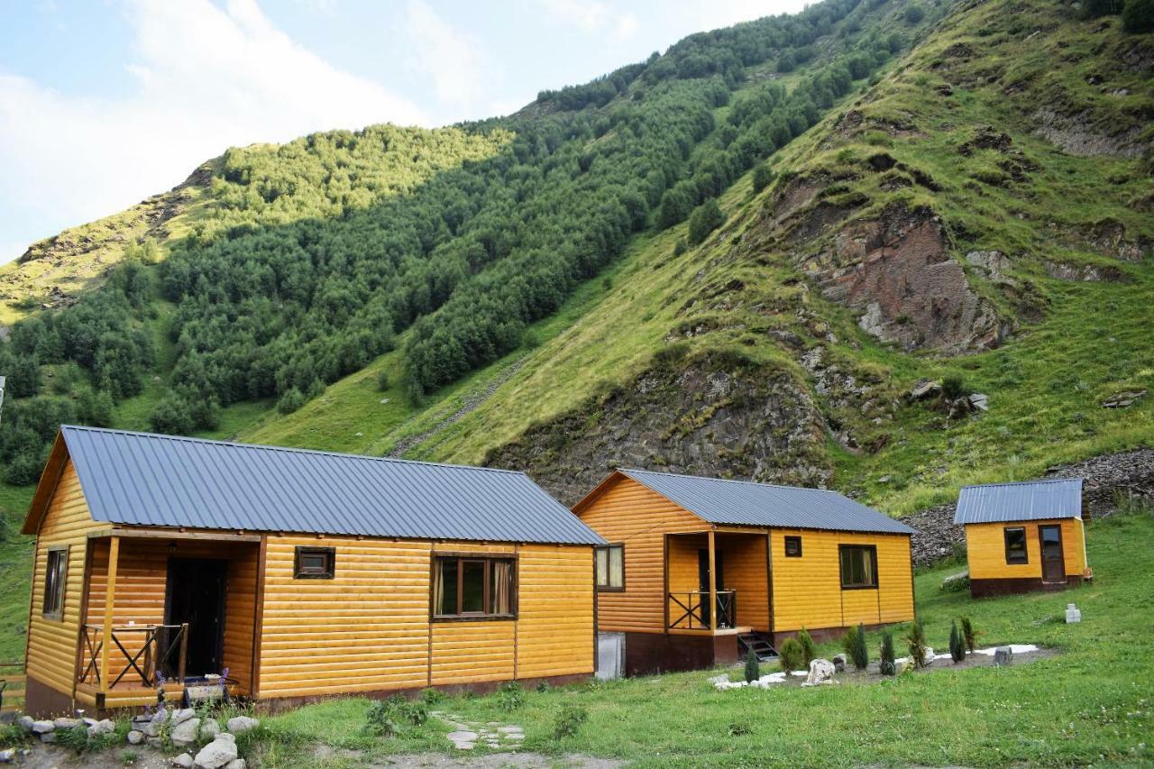 Gergeti Woods Villa Kazbegi Luaran gambar